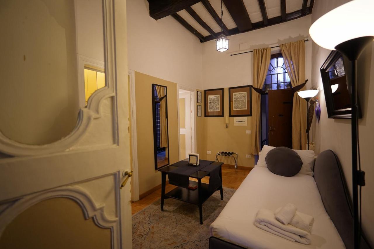 Mgpgroup Guest House Navona 2 Rome Bagian luar foto