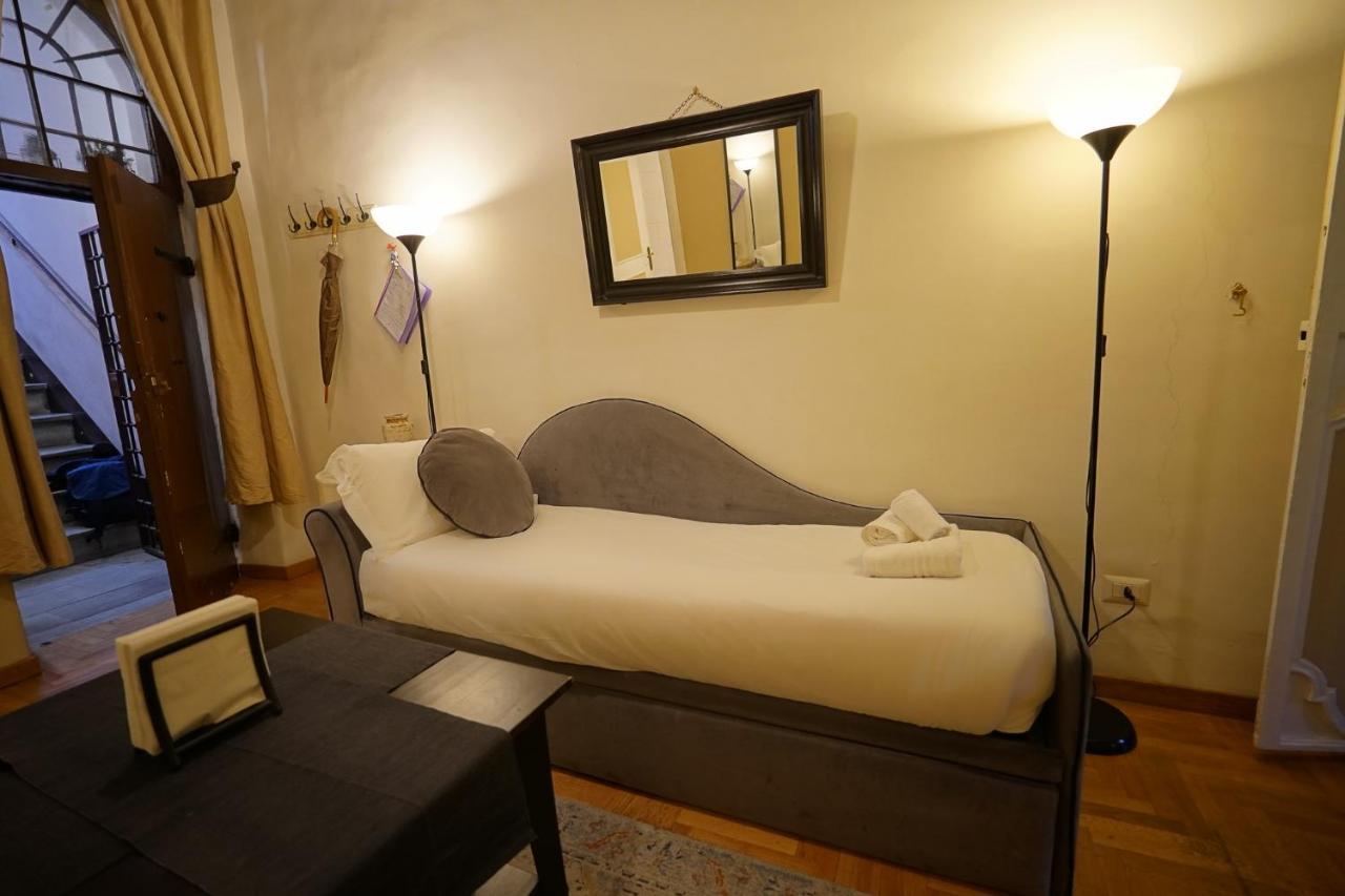 Mgpgroup Guest House Navona 2 Rome Bagian luar foto