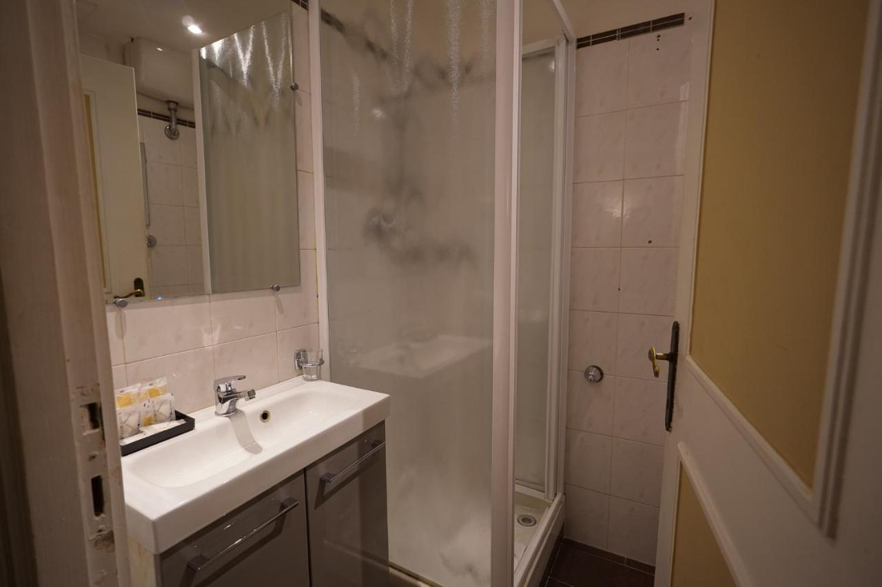 Mgpgroup Guest House Navona 2 Rome Bagian luar foto